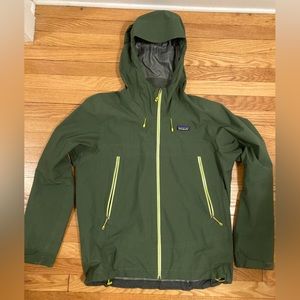 Patagonia Cloudridge Rain Jacket